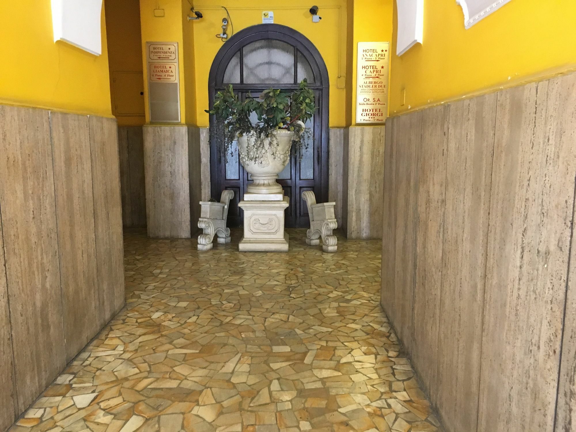 Best Location In Rome Exterior photo